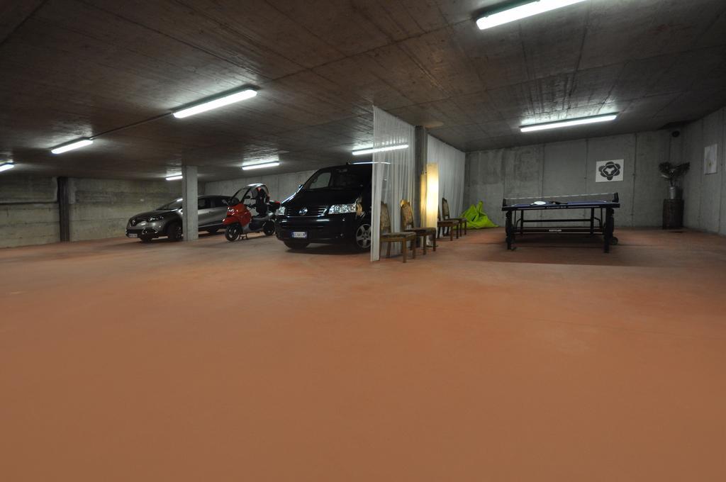 Alpenchalet Apartments ปาร์ชีเนส ภายนอก รูปภาพ