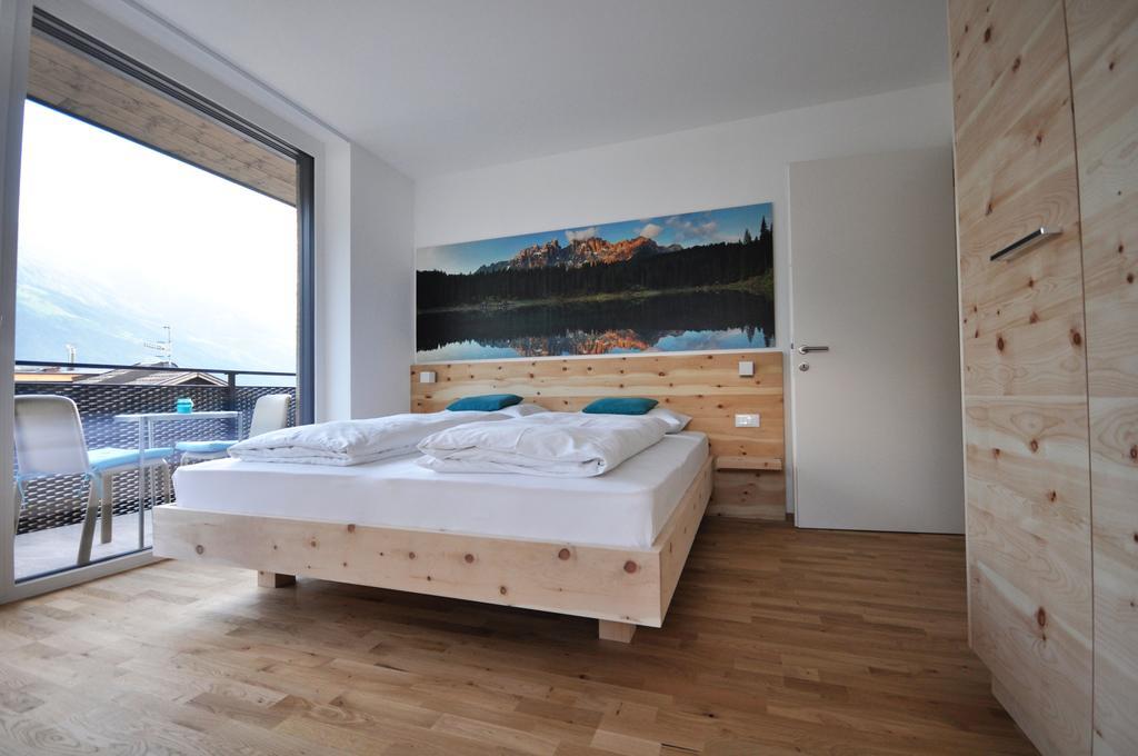 Alpenchalet Apartments ปาร์ชีเนส ภายนอก รูปภาพ