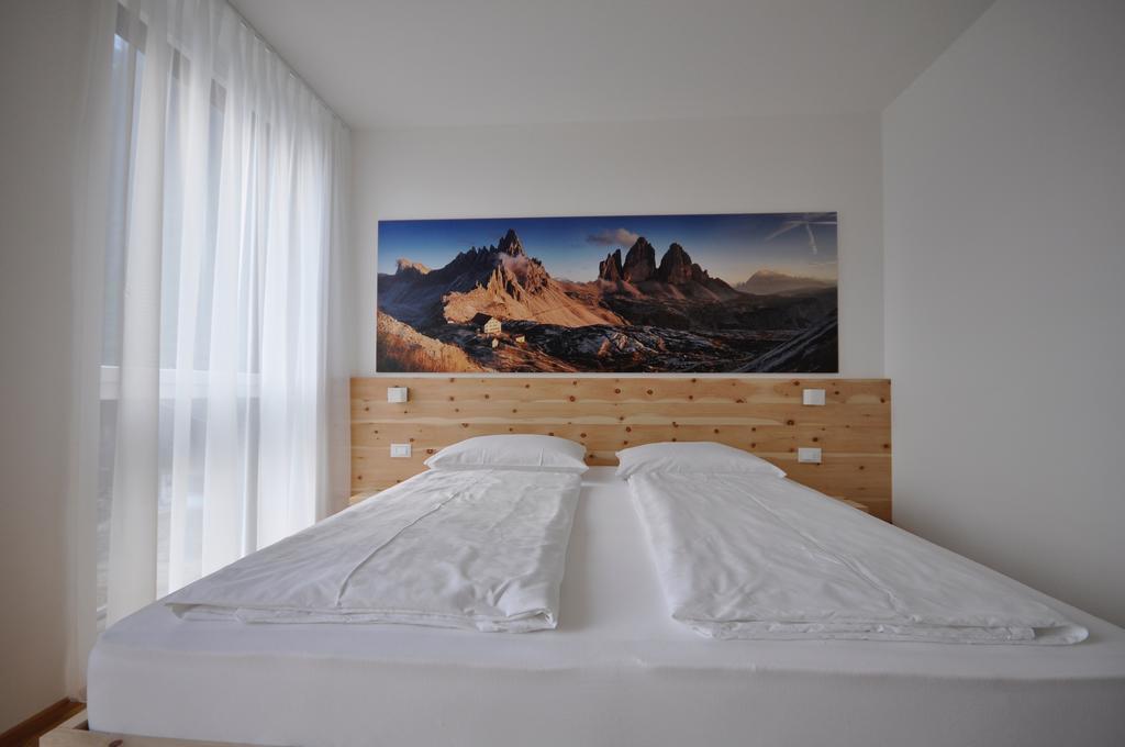Alpenchalet Apartments ปาร์ชีเนส ภายนอก รูปภาพ