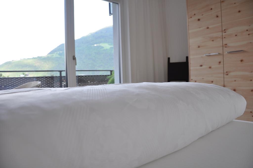 Alpenchalet Apartments ปาร์ชีเนส ภายนอก รูปภาพ