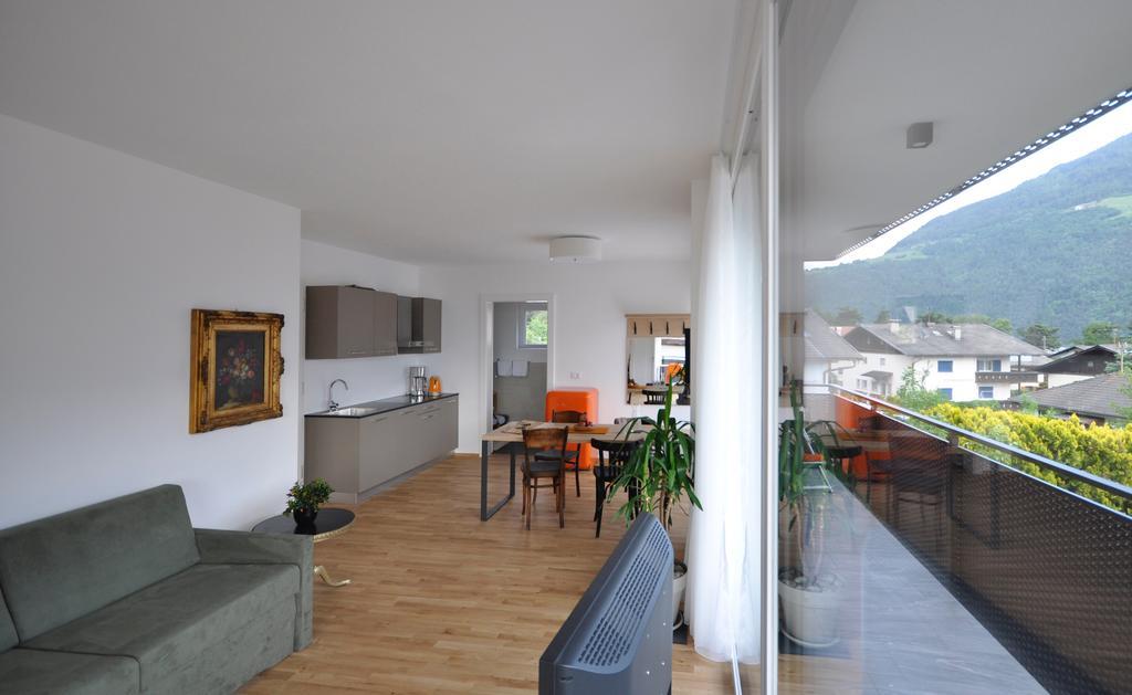 Alpenchalet Apartments ปาร์ชีเนส ภายนอก รูปภาพ