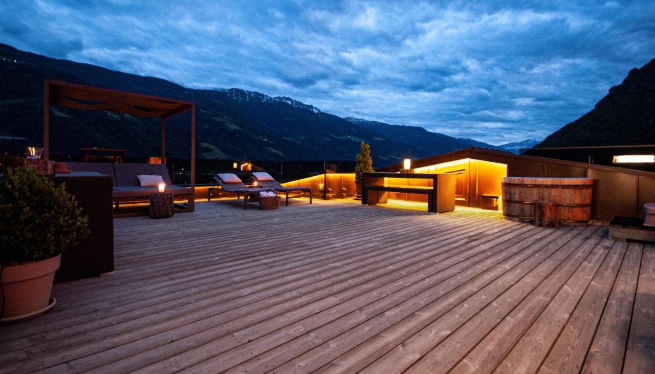 Alpenchalet Apartments ปาร์ชีเนส ภายนอก รูปภาพ
